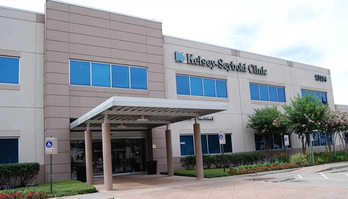 Exterior shot of Kelsey-Seybold's Cypress Clinic.