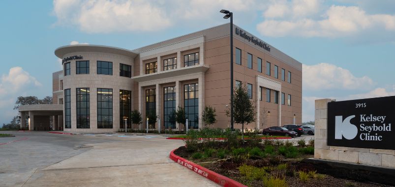 Exterior shot of Kelsey-Seybold's Rosenberg Clinic. Exterior shot of Kelsey-Seybold's Rosenberg Clinic.