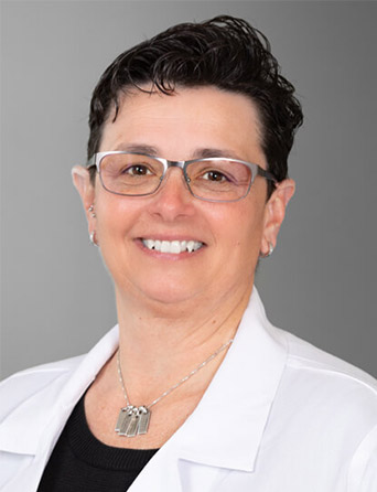 Portrait of Brandy Bales, RT(R)(M)(ARRT), RPA/RA(CBRPA), Radiology specialist at Kelsey-Seybold Clinic.