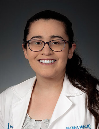 photo of brenna-muniz-internal-medicine