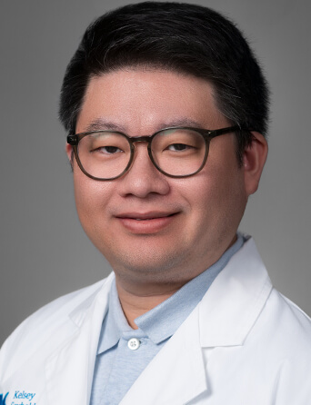 Portrait of Yiu-Ting Chiu, MD, Hospitalist, Gastroenterology specialist at Kelsey-Seybold Clinic.