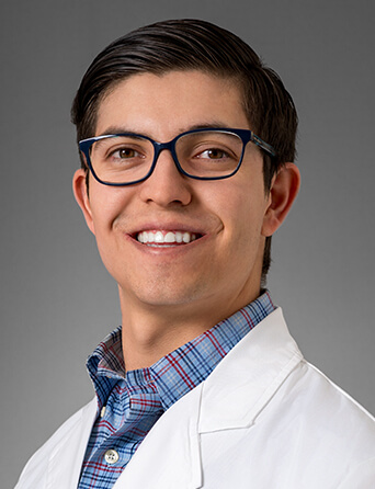 Portrait of Michael Romagosa, MD, Hospitalist specialist at Kelsey-Seybold Clinic.