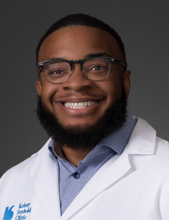 Portrait of Raman Bamidele, MD, Internal Medicine specialist at Kelsey-Seybold Clinic.